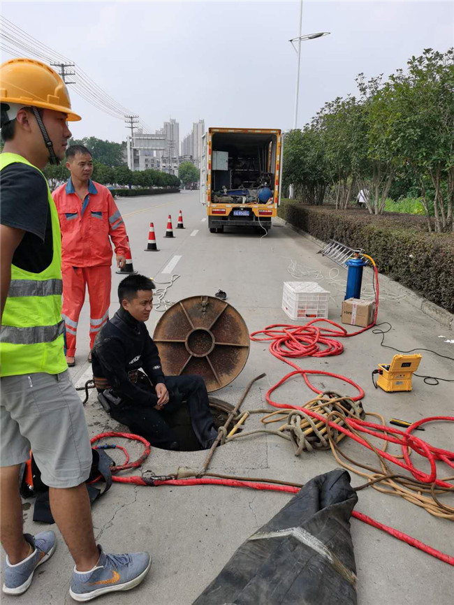 隆回翻衬法管道修复技术主要工序
