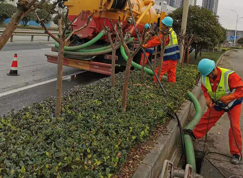 隆回市政管道清淤